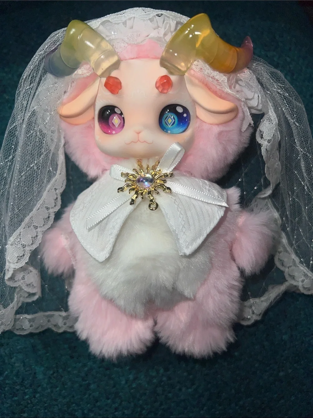 Land of Dream Victorian sheep - stunning - the eyes! Perfect for Sunmerween!